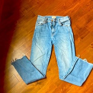 Mother Insider Crop Step Fray Jeans